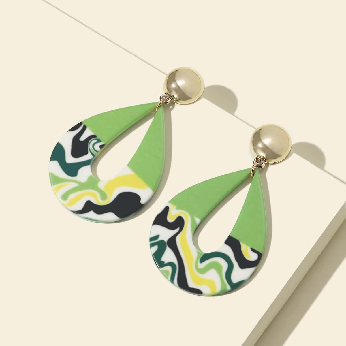 

Hollow Out Water Drop Earrings, Multicolor