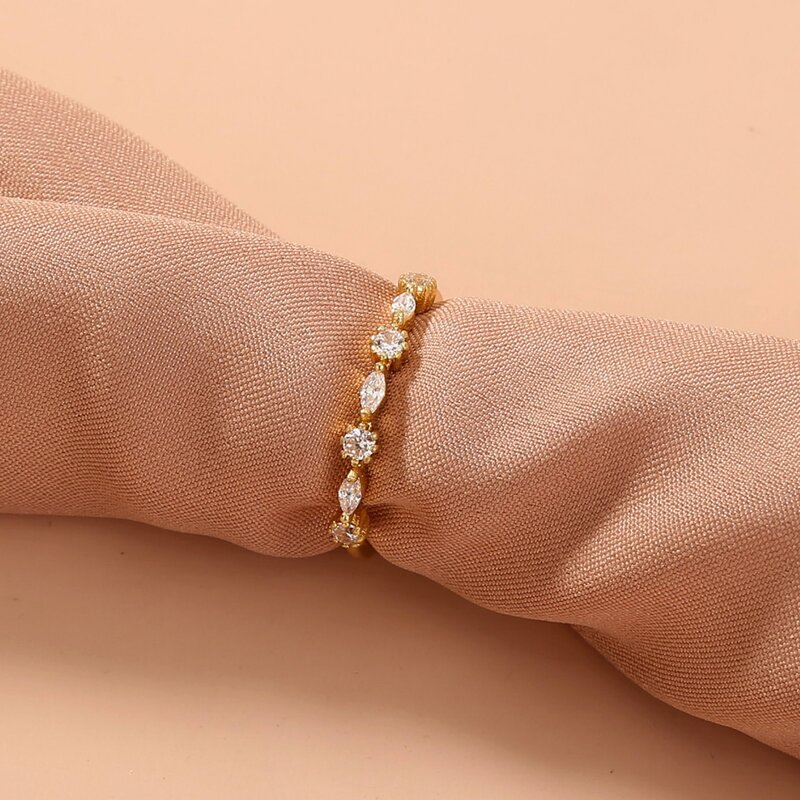 

Rhinestone Decor Ring, Gold