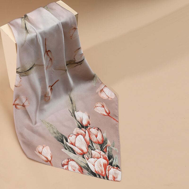 

Flower Pattern Bandana, Multicolor