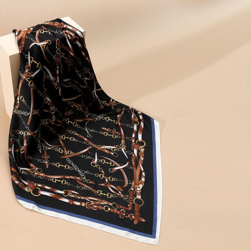 

Chain Print Bandana, Multicolor