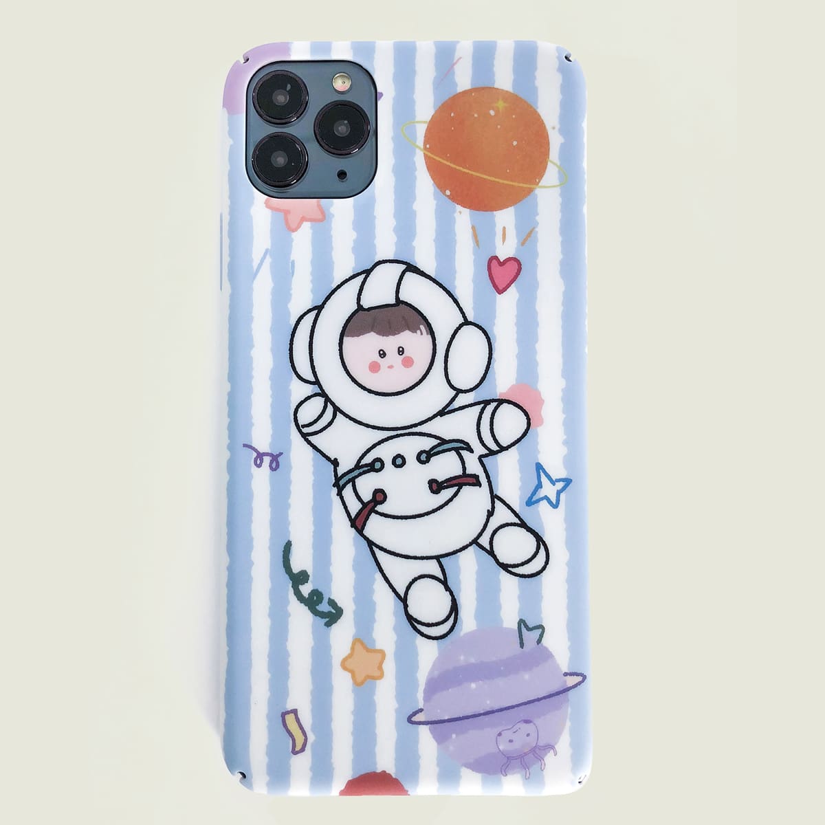 

Astronaut Cartoon Graphic iPhone Case, Multicolor