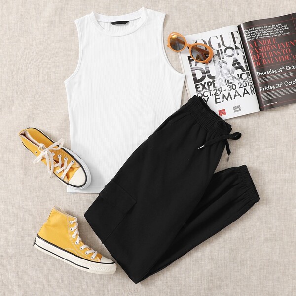 

Ribbed Tank Top & Drawstring Waist Sweatpants, Black and white