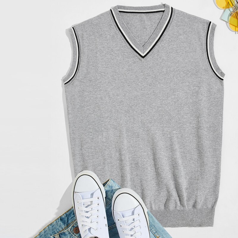 

Guys Striped Sweater Vest, Light grey