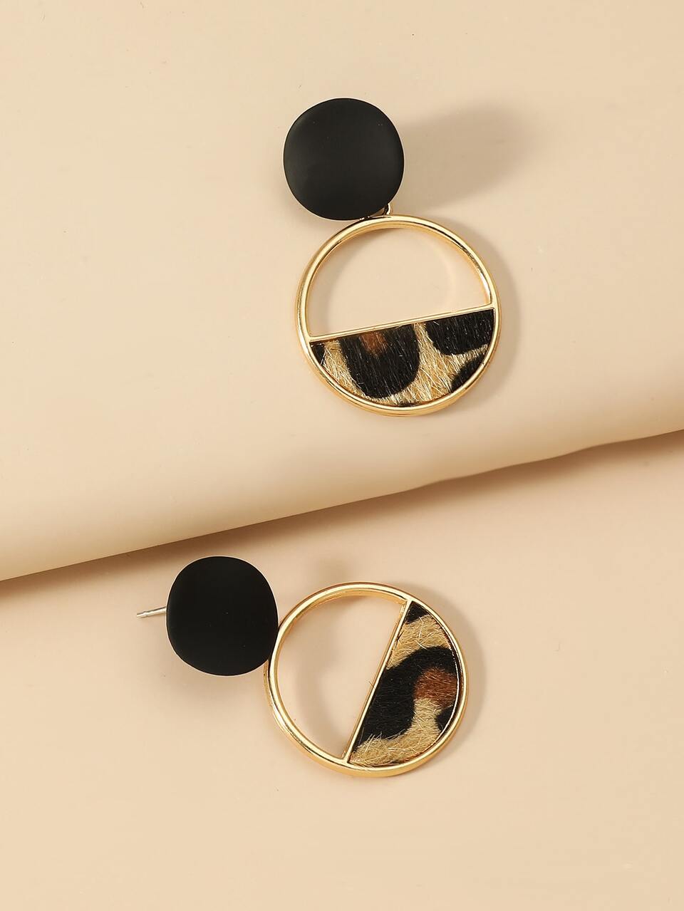 Leopard Pattern Round Drop Earrings