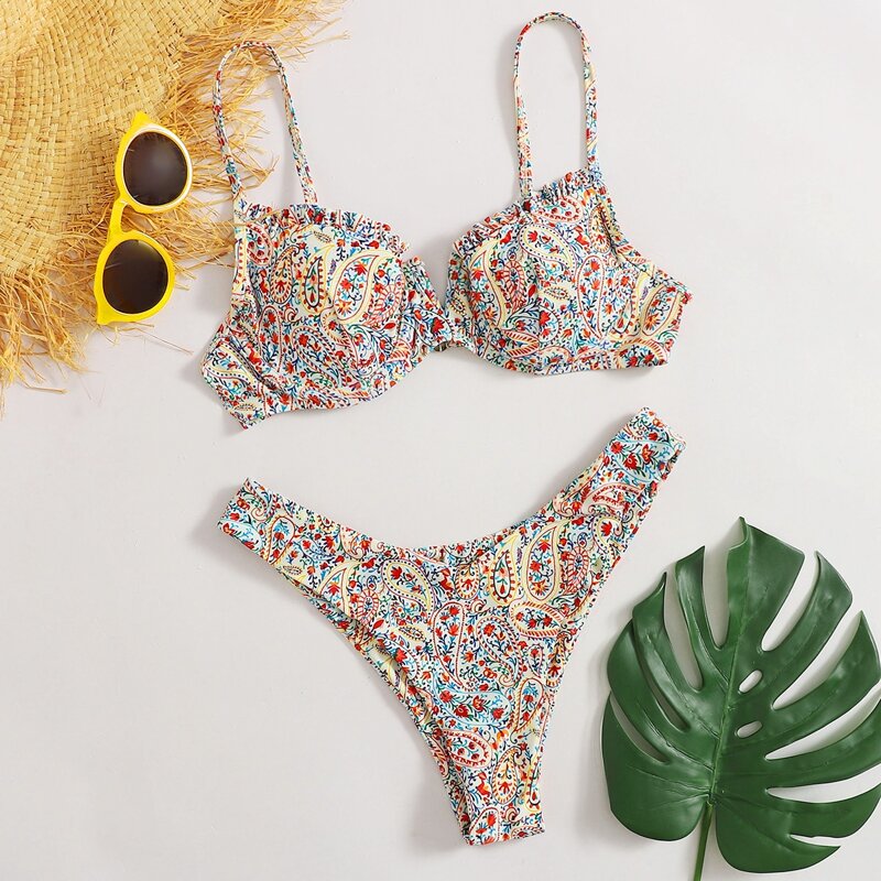 

Ditsy Floral V Wired High Cut Bikini Swimsuit, Multicolor