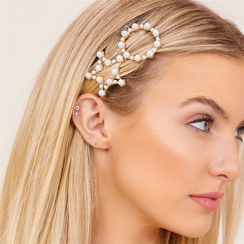 

2pcs Faux Pearl Decor Hair Clip, Gold