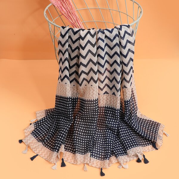 

Tassel Decor Plaid Pattern Scarf, Multicolor