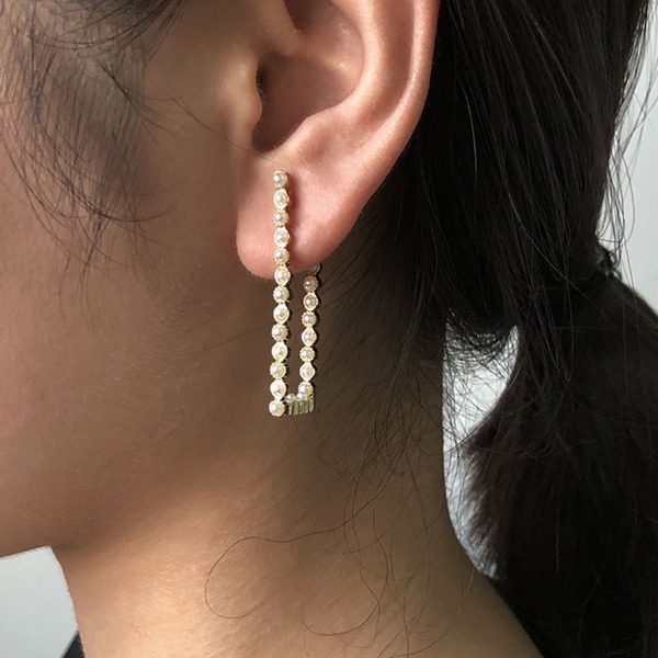 

Metal Hoop Earrings, Gold