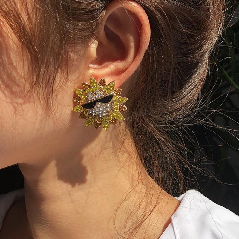 

Rhinestone Sun Design Stud Earrings, Multicolor