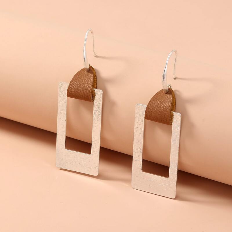 

Geo Drop Earrings, Silver