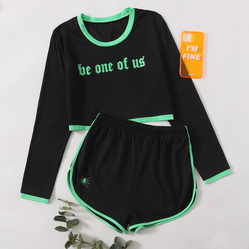 

Contrast Binding Letter Graphic Tee & Shorts PJ Set, Black