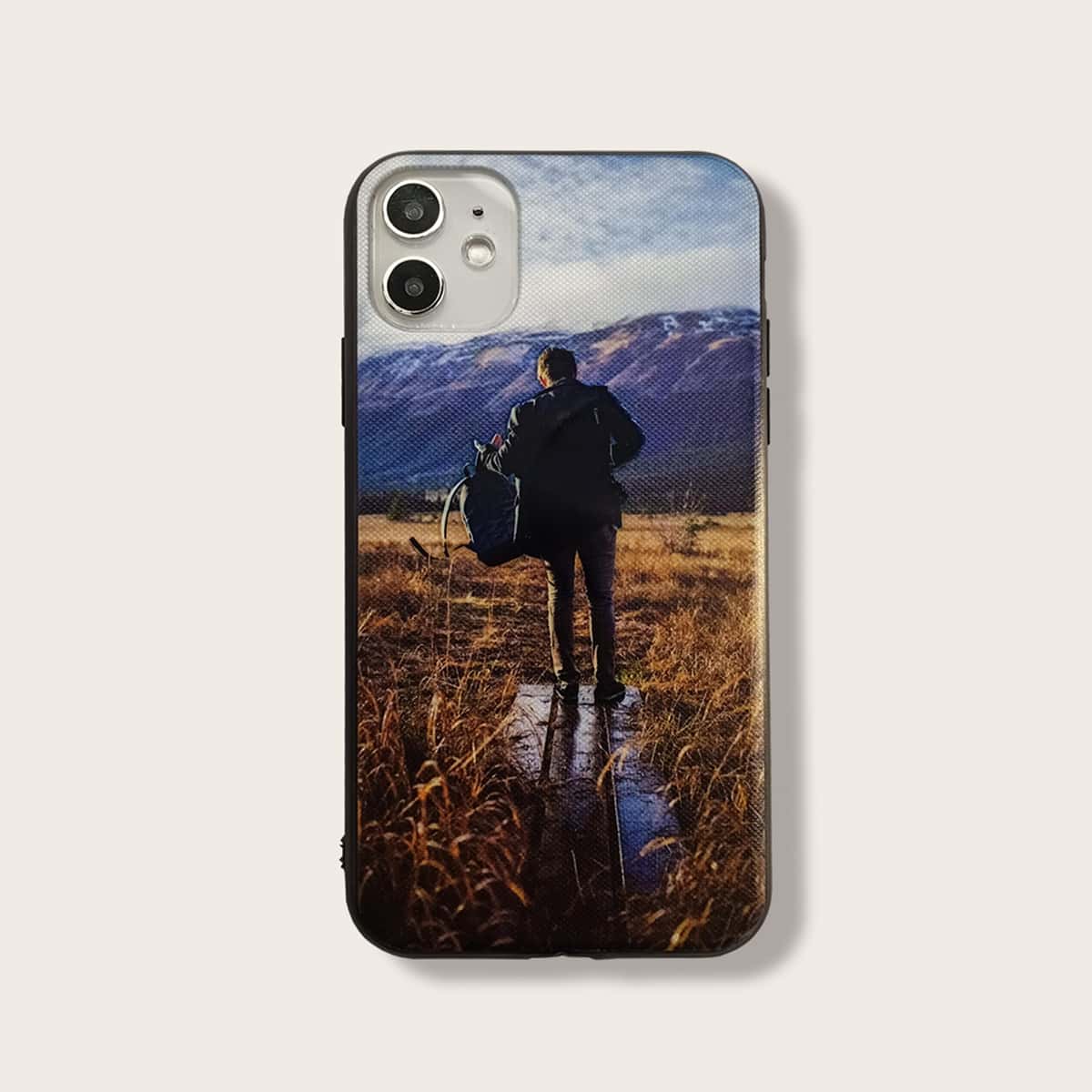 

Figure Graphic iPhone Case, Multicolor