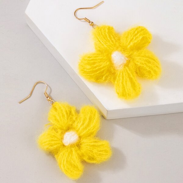 

Flower Drop Earrings, Yellow