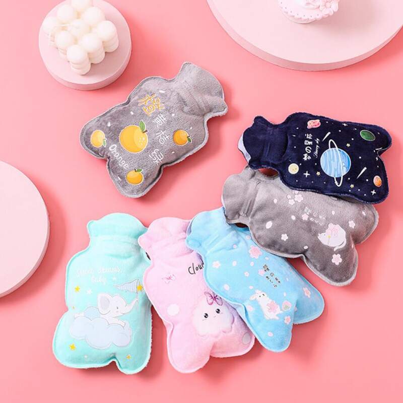 

1pc Random Cartoon Plush Hot Water Bottle, Multicolor