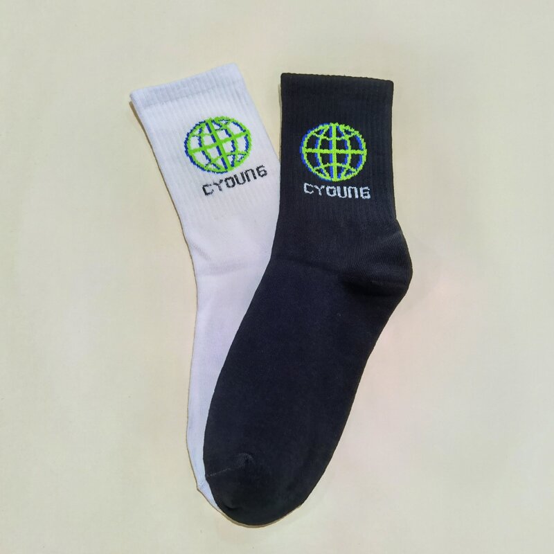 

Guys 2pairs Letter Graphic Crew Socks, Black and white
