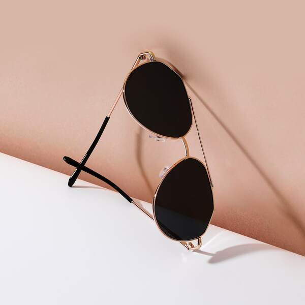 

Metal Frame Sunglasses, Black
