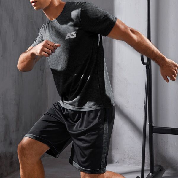 

Men Letter Graphic Sports Tee & Contrast Binding Sports Shorts, Dark grey