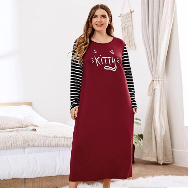 

Plus Contrast Striped Sleeve Letter Graphic Night Dress, Burgundy