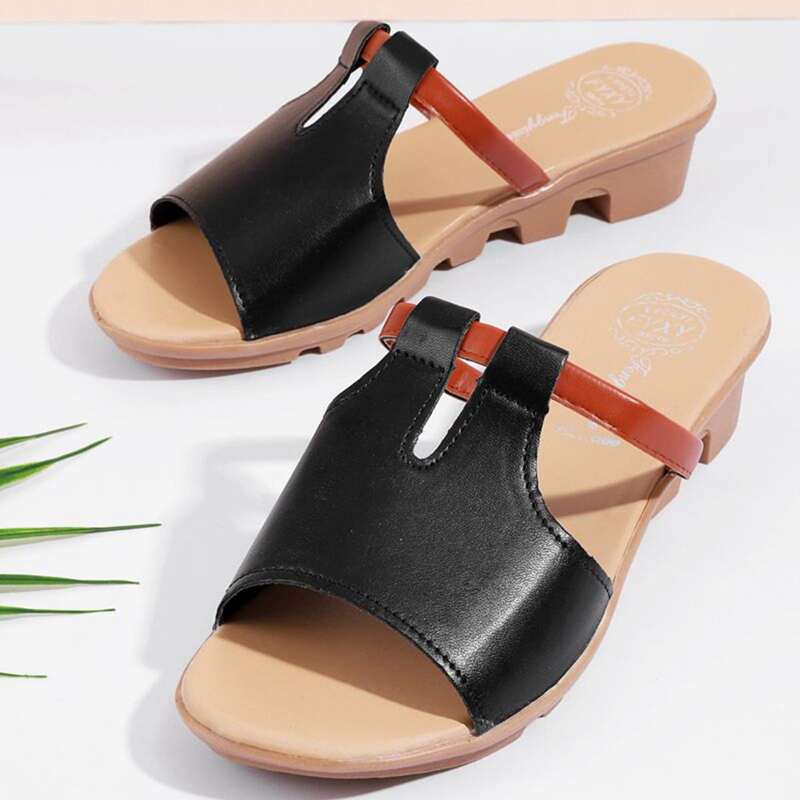 

Wide Fit Slide Sandals, Black