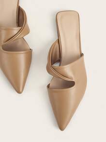 Cut Out Point Toe Flat Mules