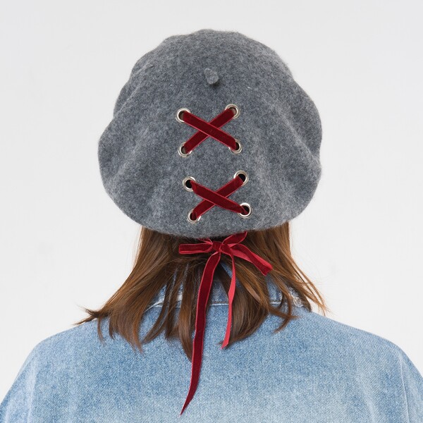 

Lace-up Decor Beret, Grey