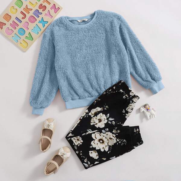 

Girls Teddy Pullover & Floral Joggers Set, Multicolor