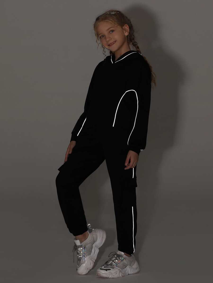 SHEIN Girls Drop Shoulder Reflective Trim Hoodie & Cargo Trousers Set - Black - View 1