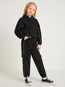 SHEIN Girls Drop Shoulder Reflective Trim Hoodie & Cargo Trousers Set - Black - View 4