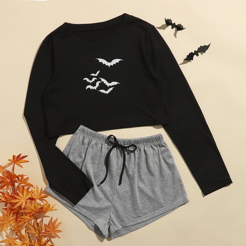 

Halloween Bat Print Tee & Shorts PJ Set, Multicolor