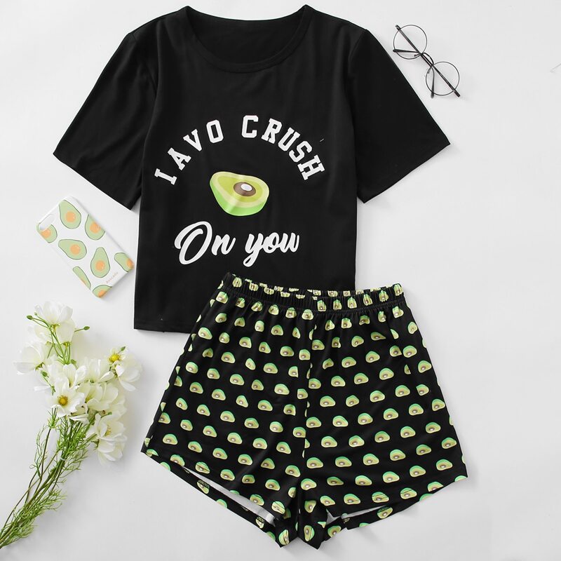 

Avocado And Slogan Graphic Pajama Set, Black