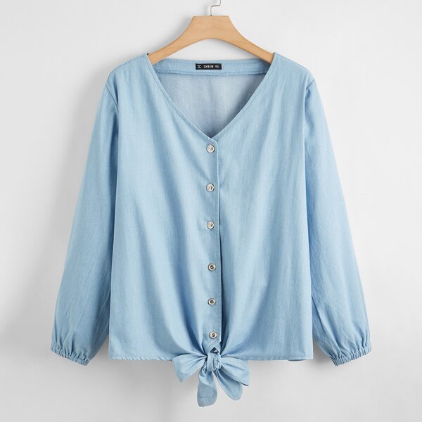 

Plus Button Front Knotted Hem Denim Blouse, Light wash