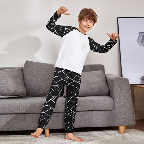 

Boys Geo Print Raglan Sleeve Top & Pants PJ Set, Black and white