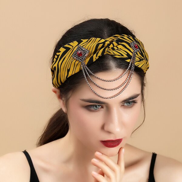 

Halloween Rhinestone Decor Hair Hoop, Multicolor