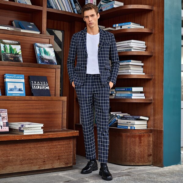 

Men Notch Collar Grid Blazer and Tailored Pants Set, Navy blue