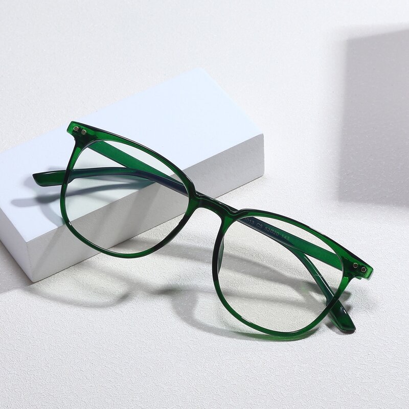 

Rivet Decor Glasses