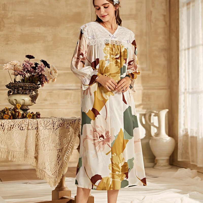 

Floral Print Contrast Lace Satin Night Dress, Multicolor