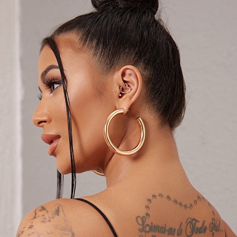 

Metal Cuff Hoop Earrings, Gold