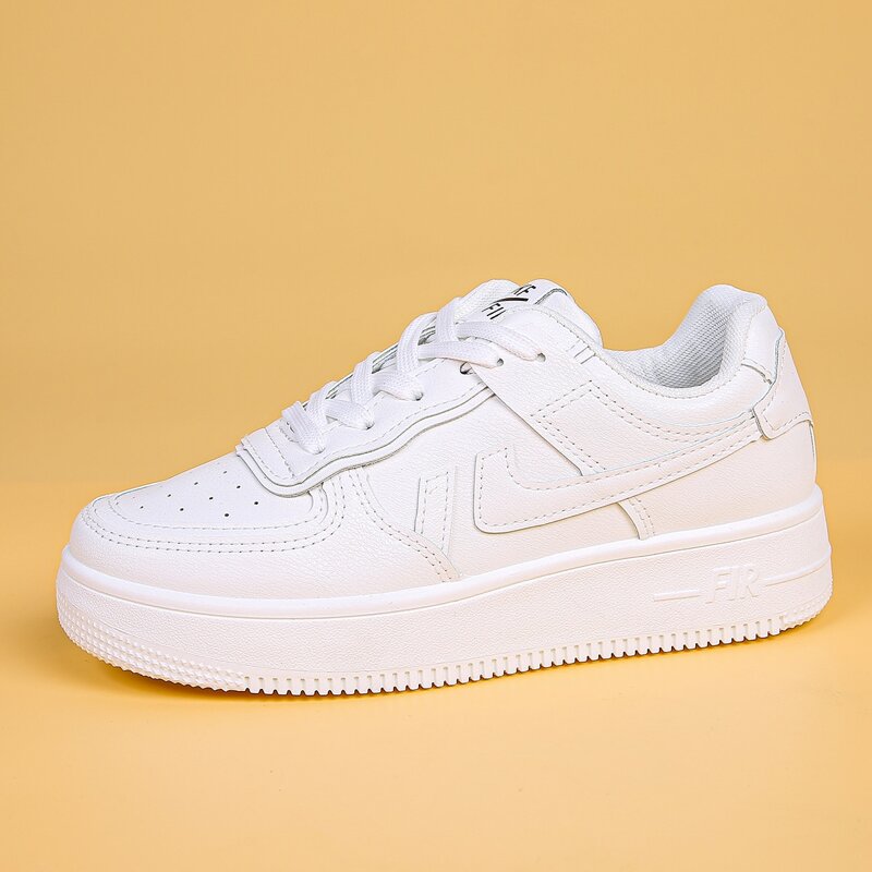 

Lace-up Front Skate Shoes, White