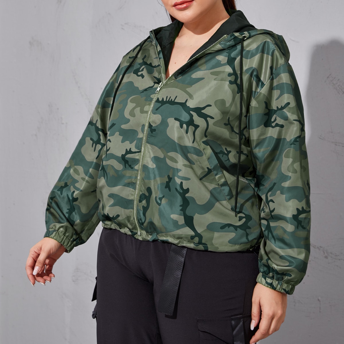Image of Plus Camo Print Hooded Windbreaker Jacket