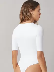 SHEIN BASICS V领合身纯色连体衣