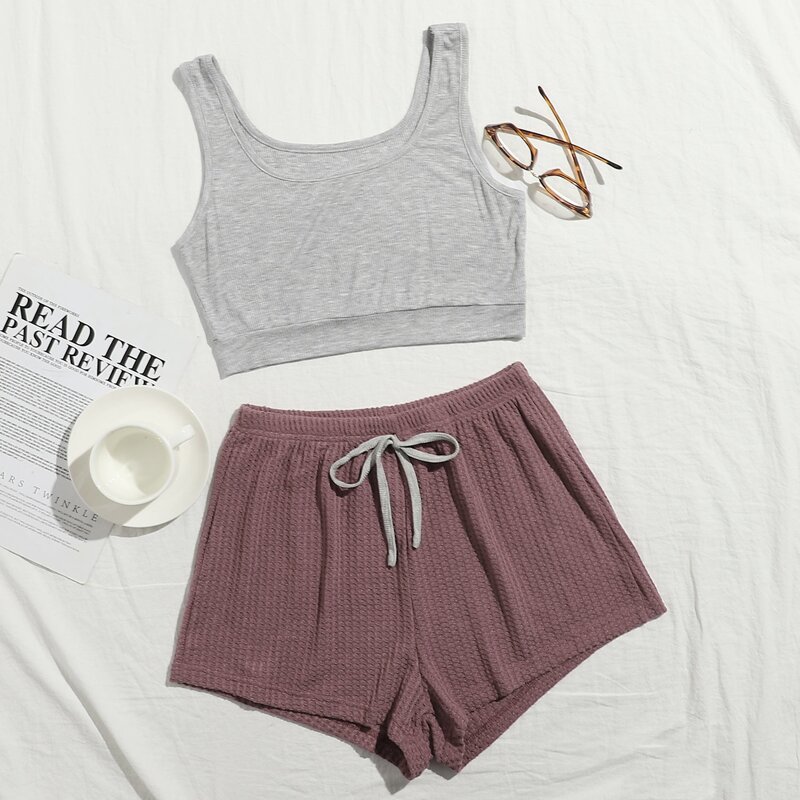 

Scoop Neck Tank Top & Tie Front Shorts Lounge Set, Multicolor