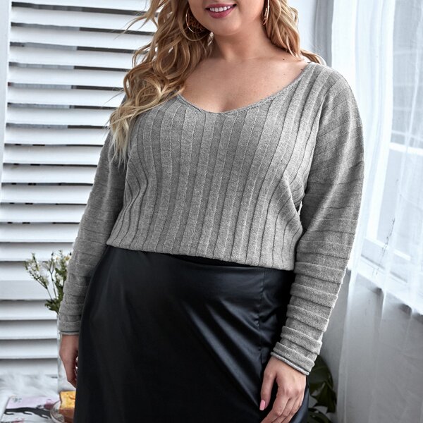 

Plus V-neck Rib-knit Sweater, Grey