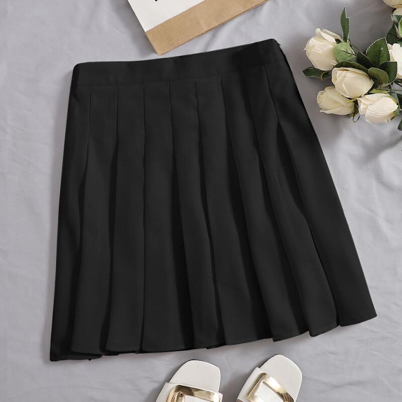 

Solid Pleated Skirt, Black