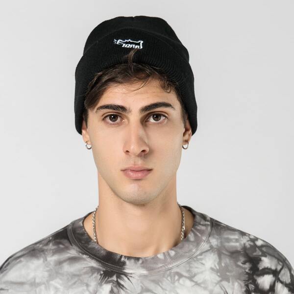 

Men Embroidered Beanie, Black