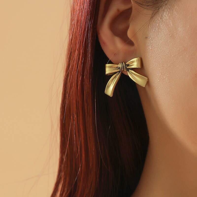

1pair Bow Shaped Stud Earrings, Bronze