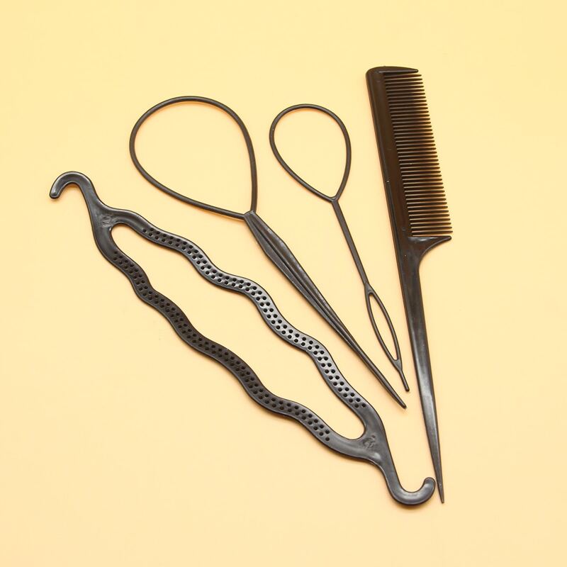 

4pcs Hair Design Styling Tool Set, Black