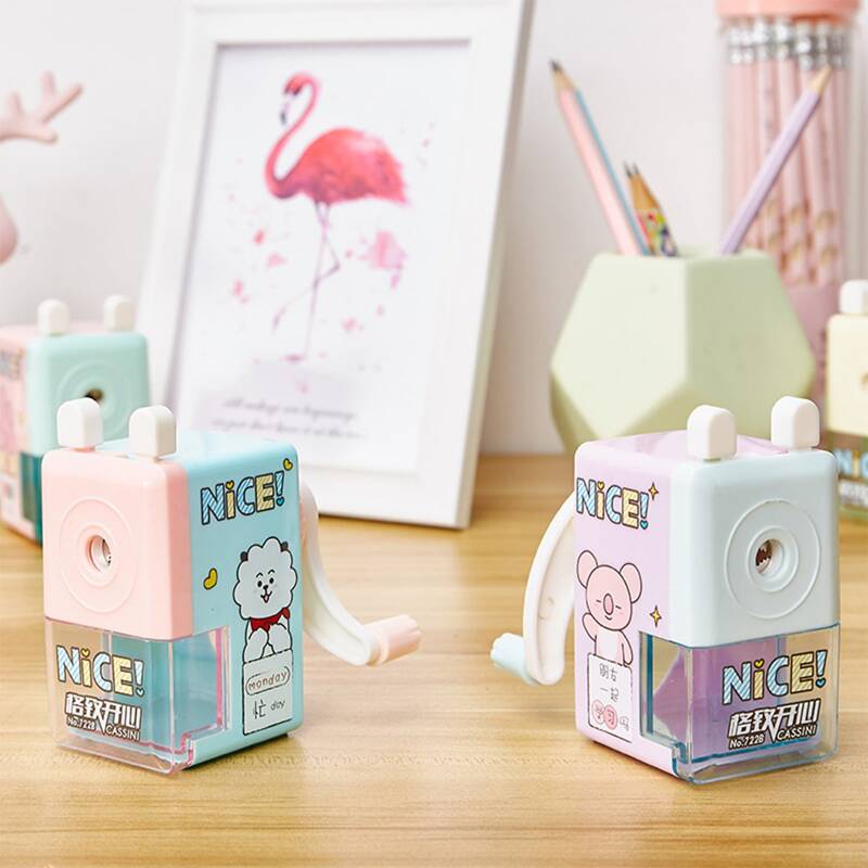 

1pc Random Cartoon Pencil Sharpener, Multicolor