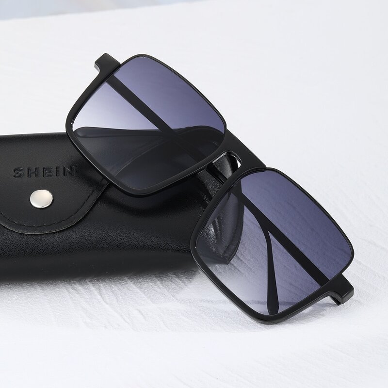 

Guys Flat Top Sunglasses, Black