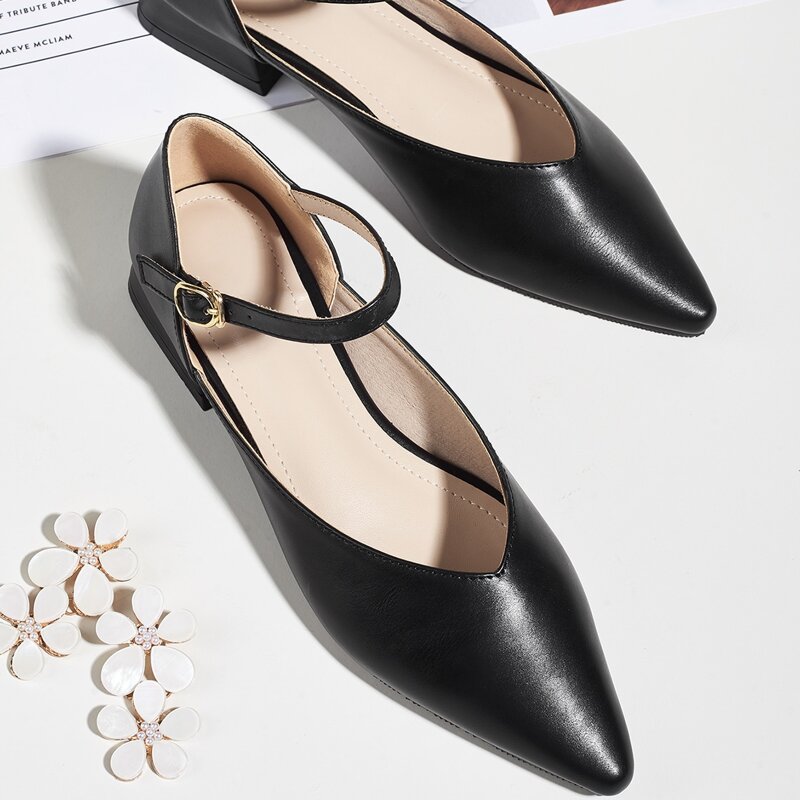 

Point Toe Ankle Strap Flats, Black