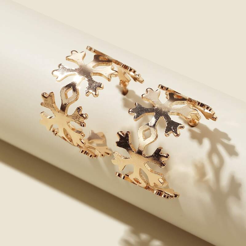 

Christmas Snowflake Design Cuff Hoop Earrings, Gold